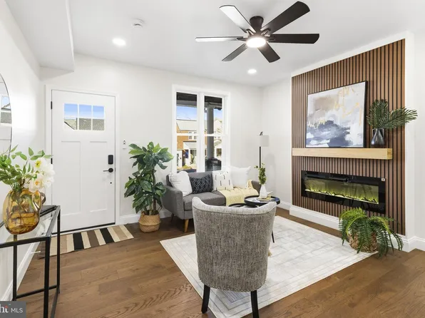 605 Parkwyrth Ave, Baltimore, MD 21218