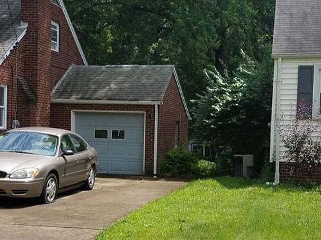 2nd image of 3018 26th St NW