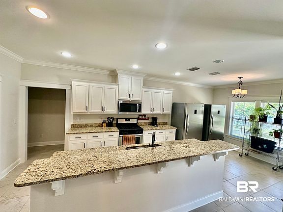 4th image of 27148 Gramercy Ln