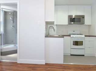 160 Huron Street, Toronto, ON M5T 2B5