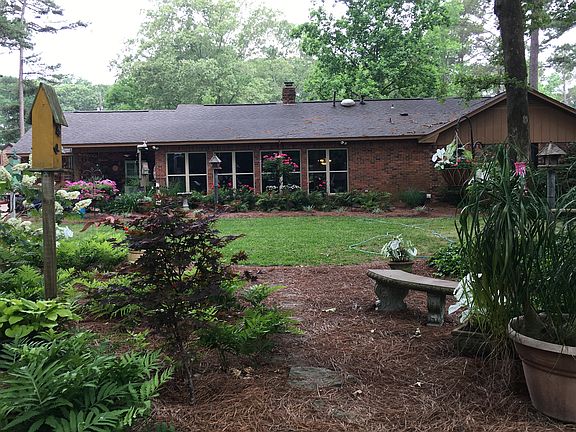 3rd image of 2258 Woodland Pl