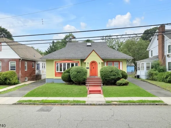 51 Hillcrest Rd, Maplewood Twp., NJ 07040