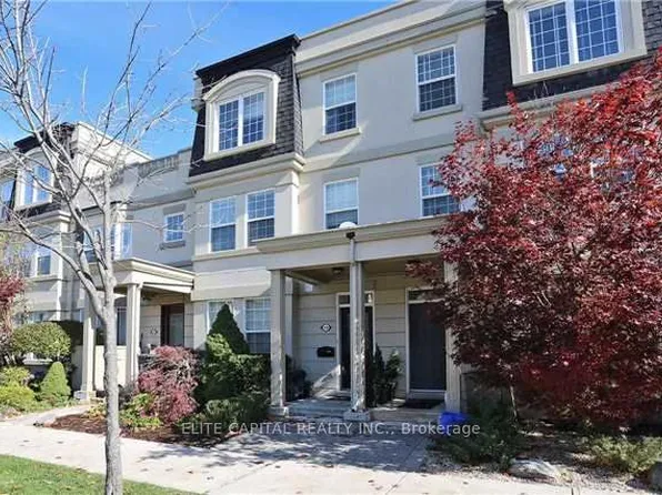 19 Preakness Dr, Toronto, ON M3B 3S2