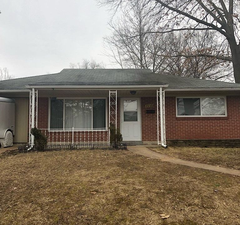 2nd image of 7357 Hawthorne Ave