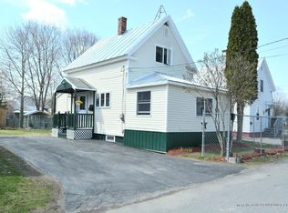 7 Pratt Ct, Skowhegan, ME 04976