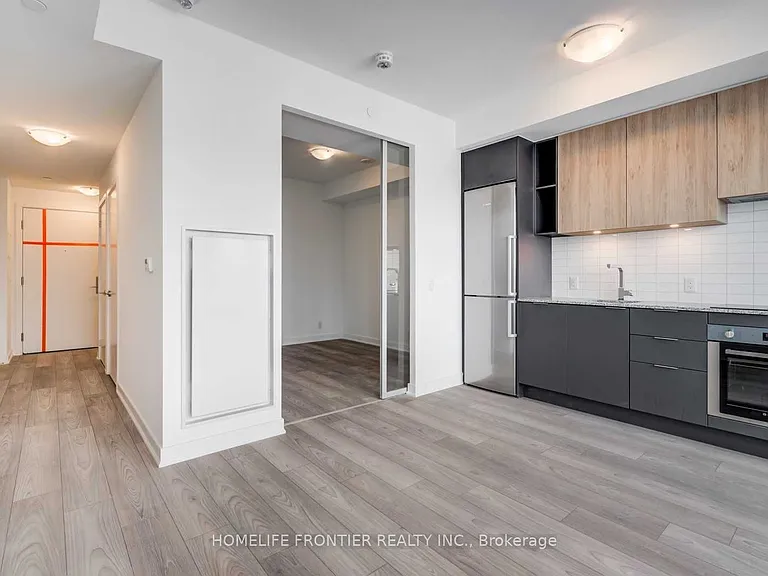 120 Parliament St #406 — Photo 3