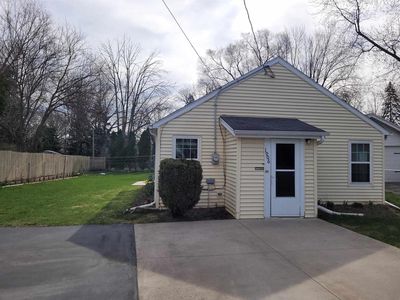 1906 North ONEIDA STREET, Appleton, WI, 54911