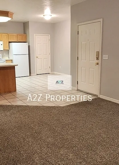 504 N Seven Peaks Blvd #1 — Photo 7