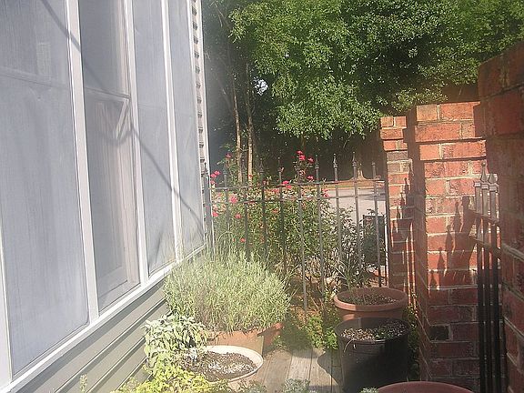 Right side of courtyard