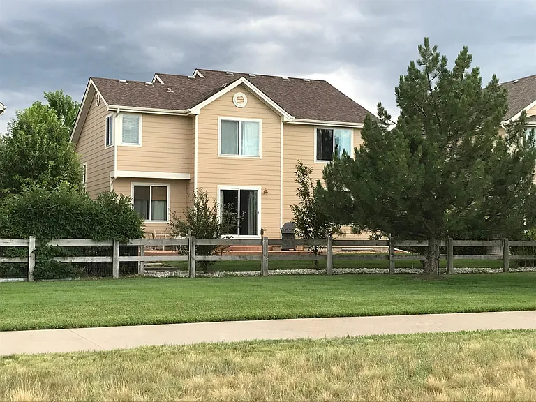 2503 E 150th Pl — Photo 3