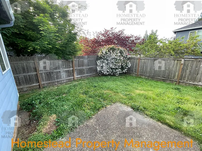 2772 Bastille Ave SE — Photo 28