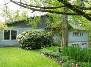 15137 S Burkstrom Rd, Oregon City, OR 97045