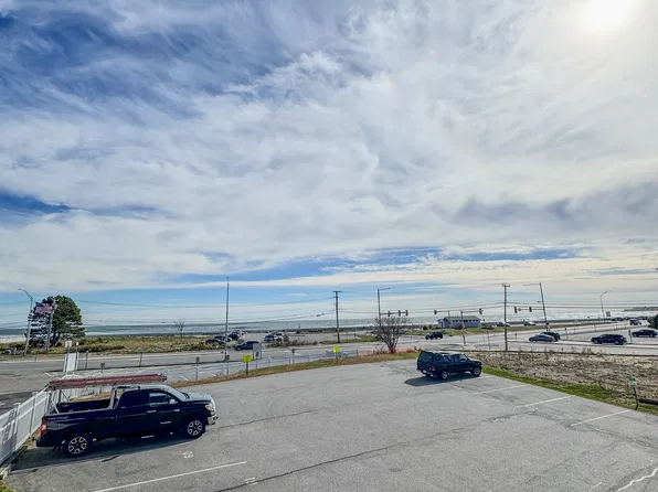 933 Ocean Blvd, Hampton, NH