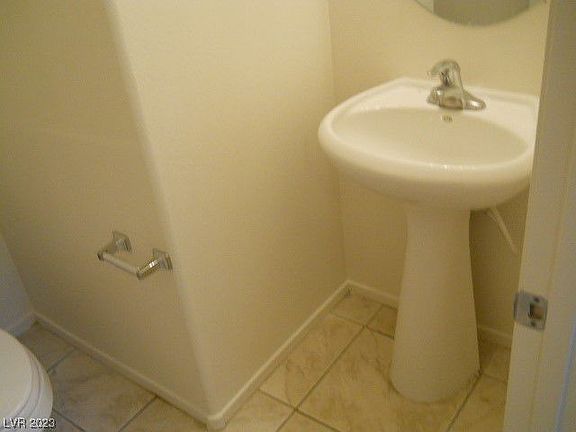 5th image of 9794 Hanover Grove Ave