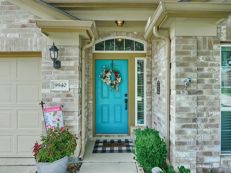 9940 Yearling Pl — Photo 4