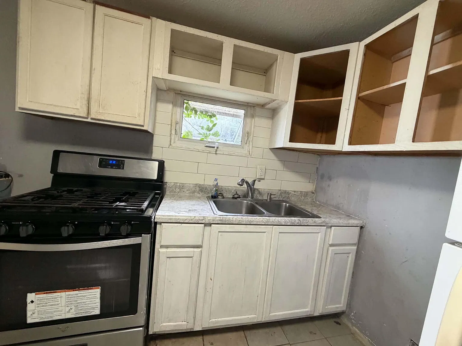 2 bed, $800 — Photo 4