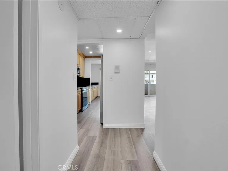 5412 Lindley Ave #110 — Photo 8