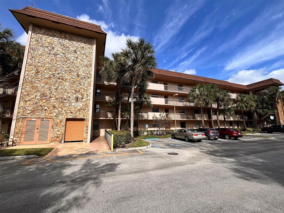 1st image of 4950 E Sabal Palm Boulevard #409