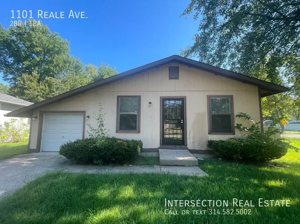 1101 Reale Ave, Saint Louis, MO 63138