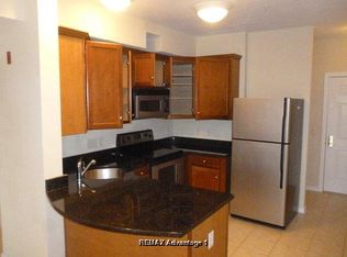 5 Adams St, Worcester, MA 01604