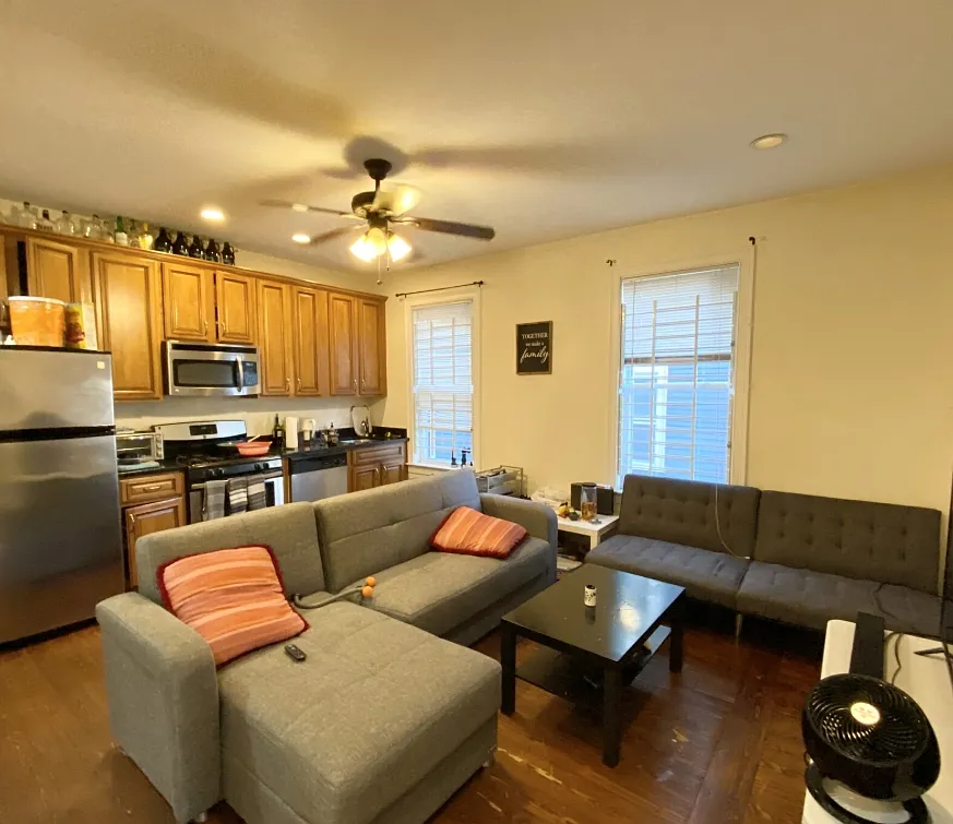 Building Photo - 178 Hillside St #1A