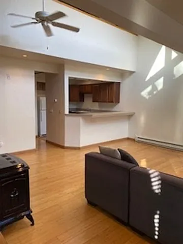 2 bed, 1646 sqft, $7,500 — Photo 2