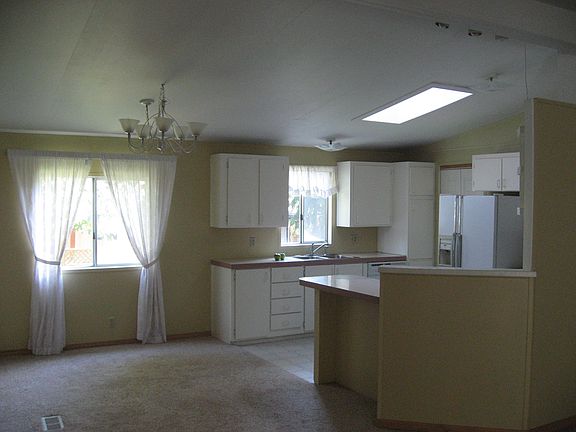 dining, kitchen & skylight