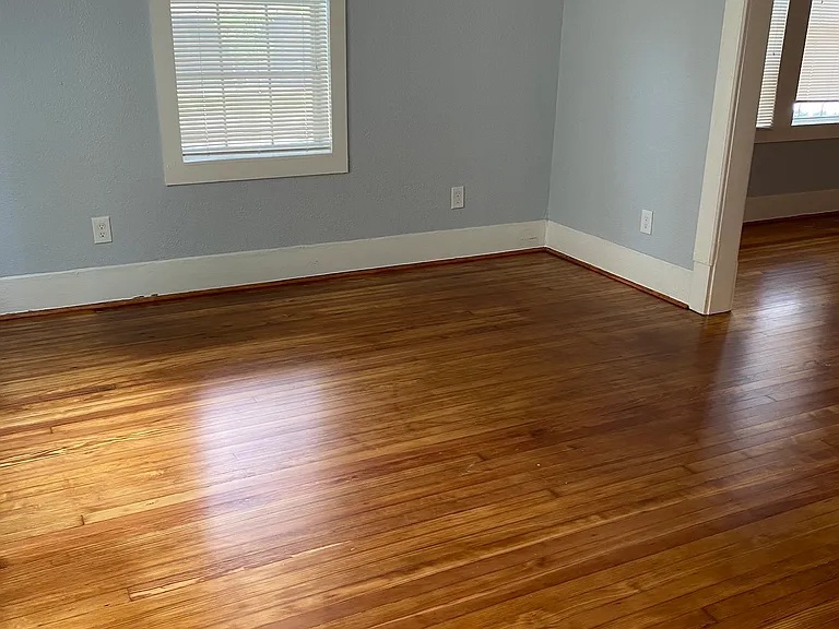 1806 Hadley St #4 — Photo 3