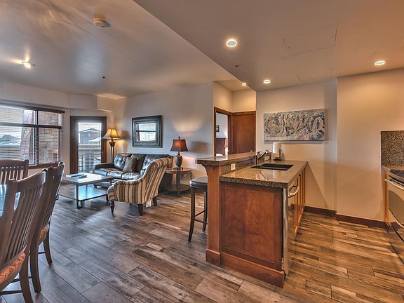 4th image of 3720 N Sundial Ct #B214