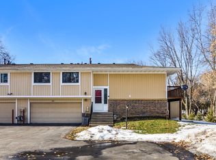 6686 Ives Ln N, Maple Grove, MN 55369