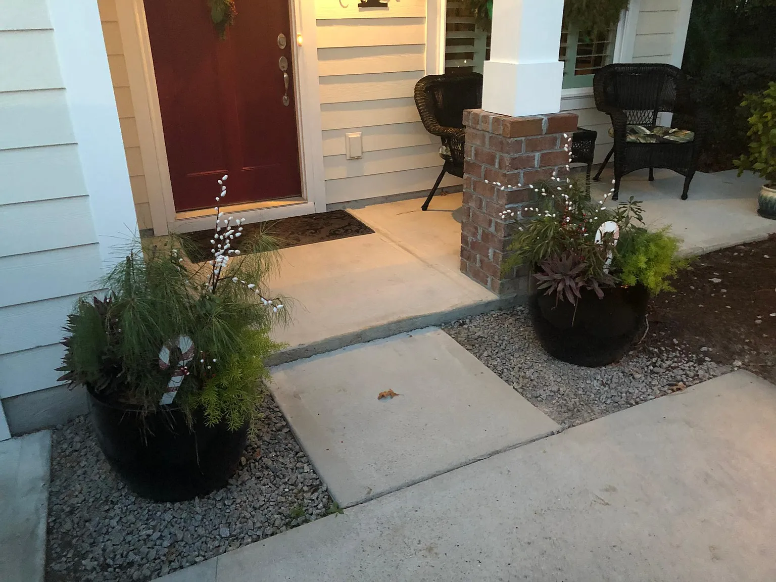 3380 Eastman Dr — Photo 4