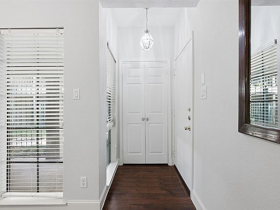 4th image of 3105 San Jacinto St APT 108