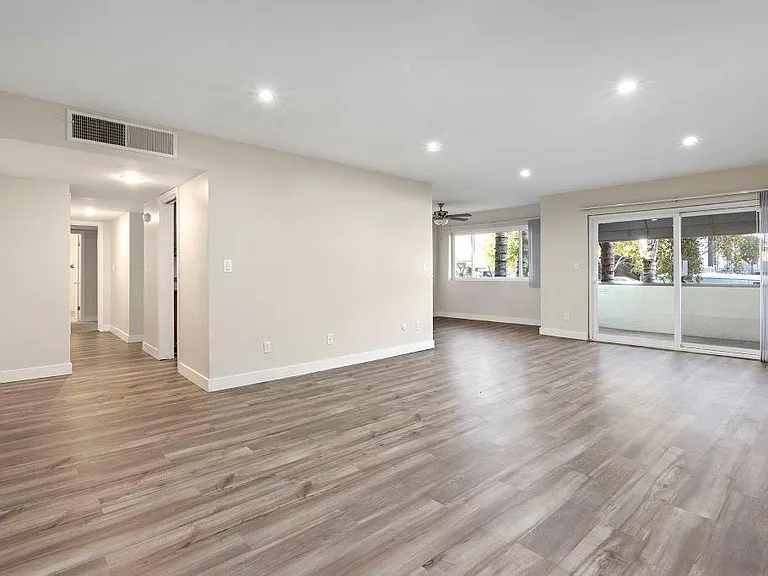 White Oak Terrace Apartments — Photo 46