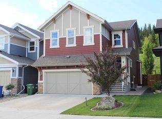 255 N Riviera Way, Cochrane, AB T4C0Z2