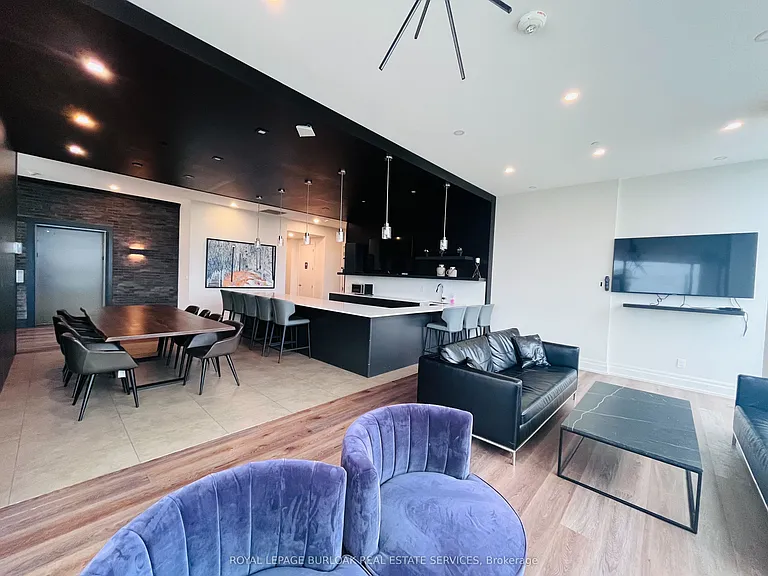 101 Locke St S #301 — Photo 22