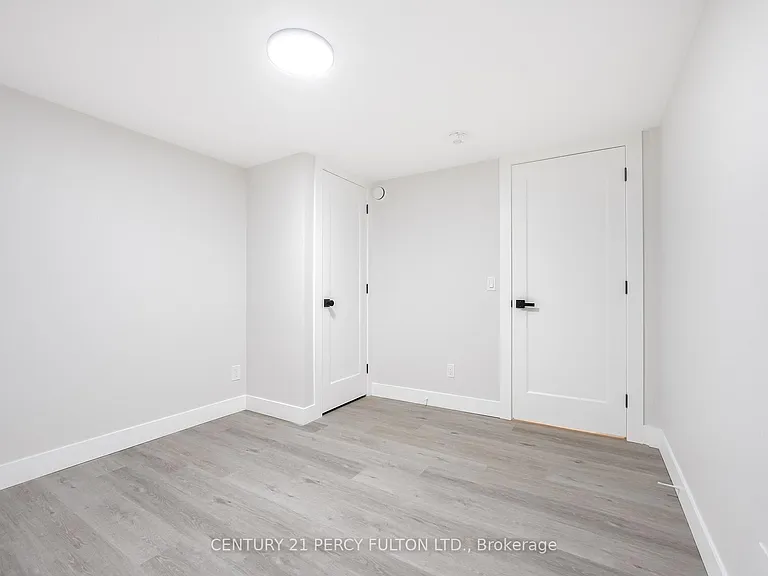 13 McKayfield Rd #LOWER — Photo 24