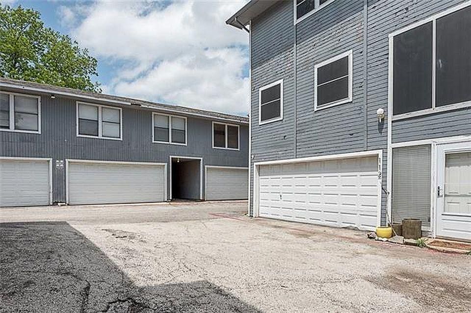 1st image of 5829 Phoenix Dr APT 109D