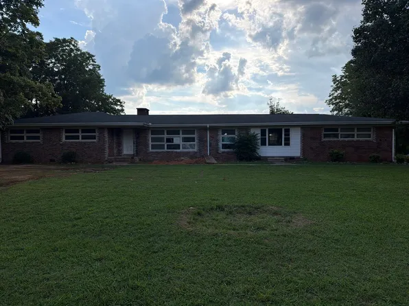 2641 S State Highway 87, Graham, NC 27253