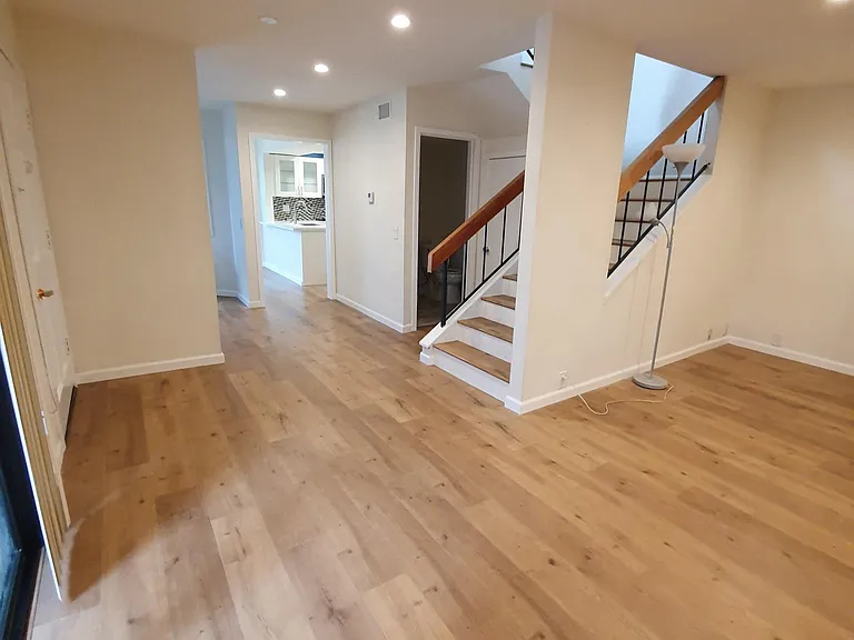 1333 Valley View Rd — Photo 13