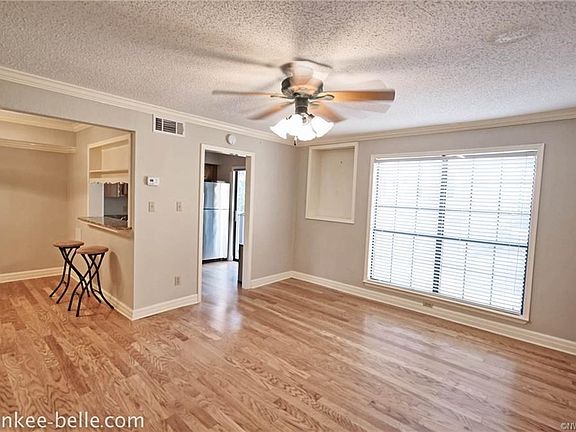 2nd image of 3100 Fairfield Ave Unit 5A