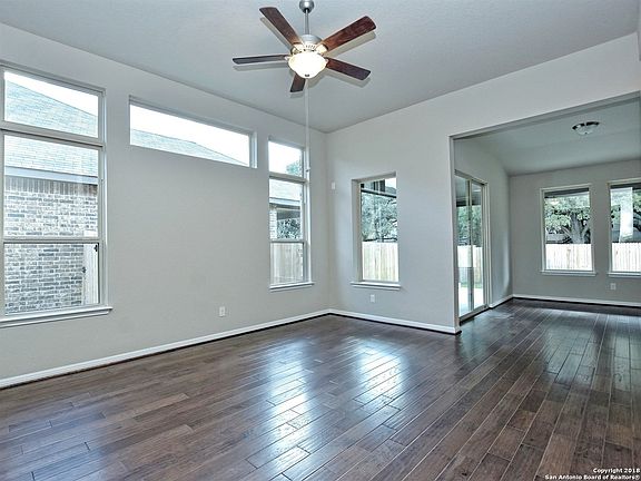 5th image of 10603 Tranquille Place