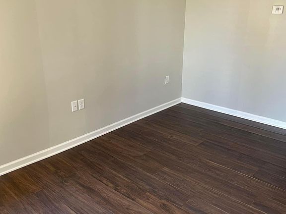 3rd image of 1335 Scottsville Rd #1/2