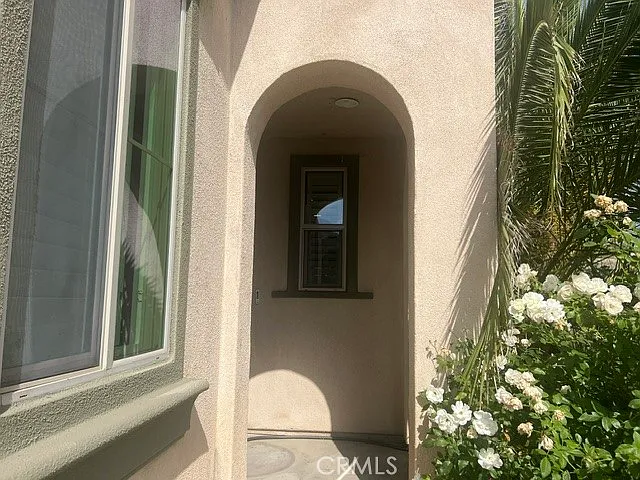 11384 Valley Oak Ln — Photo 6