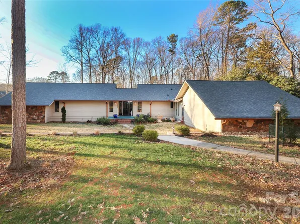 2508 Houston Branch Rd, Charlotte, NC 28270