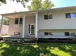 338 N 1st St, West Branch, IA 52358
