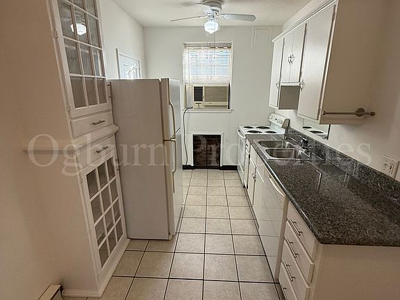 4th image of 1306-1318 Glade St #1314-35
