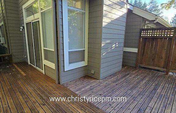 3rd image of 3515 255th Ln SE APT 16