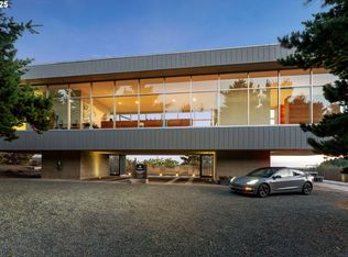 735 King St, Port Orford, OR 97465