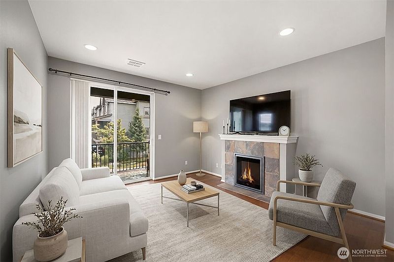 5th image of 11202 19th Drive SE