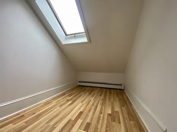 53 Market St APT 3, Cambridge, MA 02139